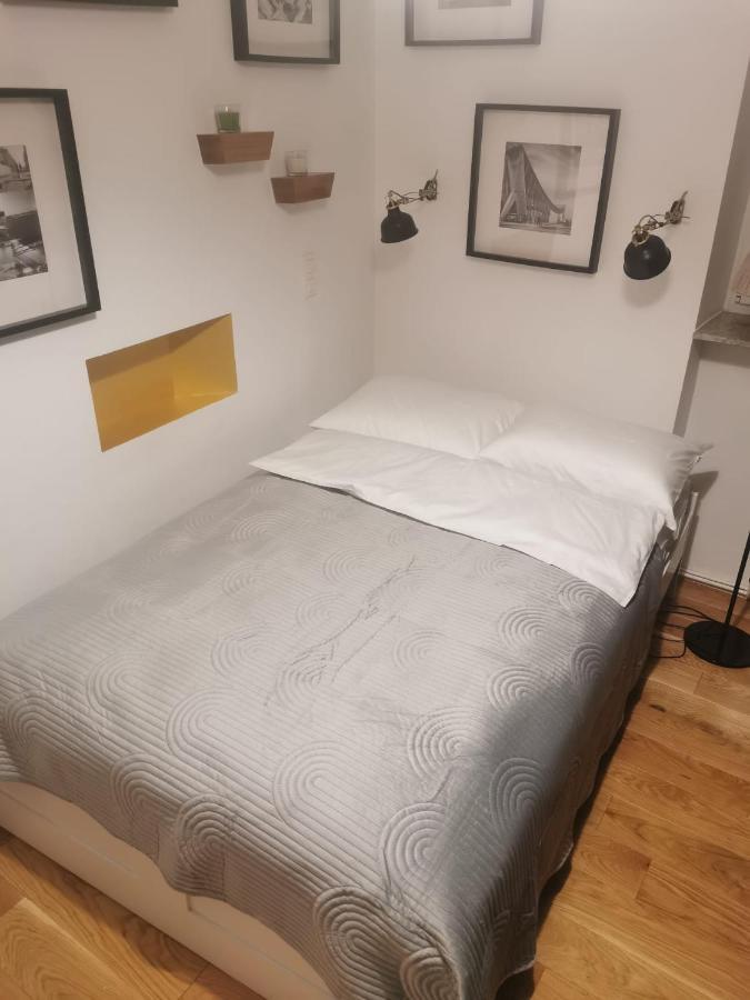 Home S 萨格勒布 外观 照片