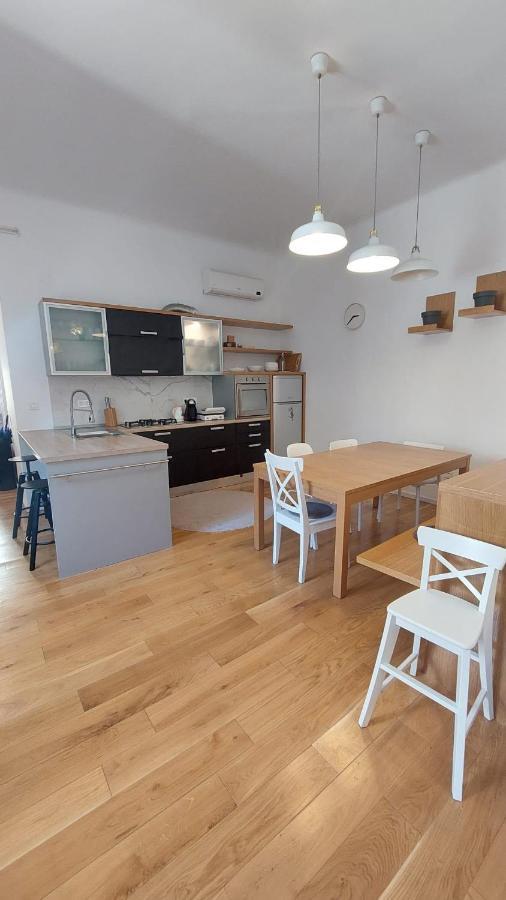 Home S 萨格勒布 外观 照片